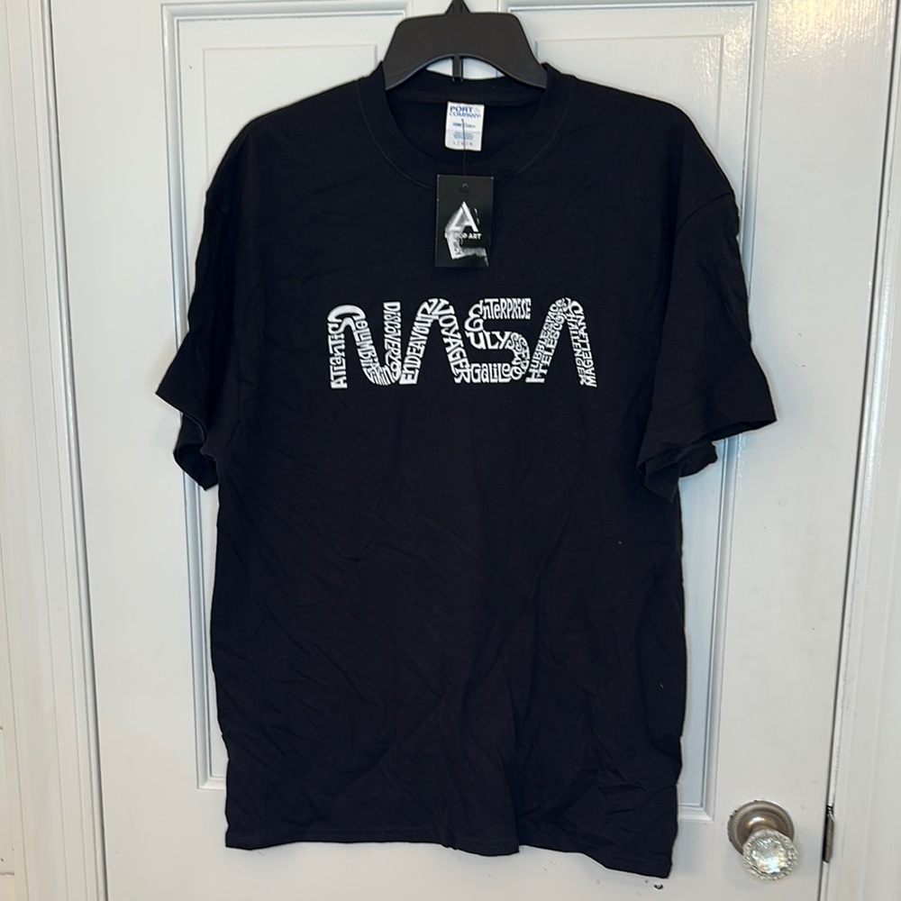 LA Pop Art NASA‎ Graphic Tee size L NWT
